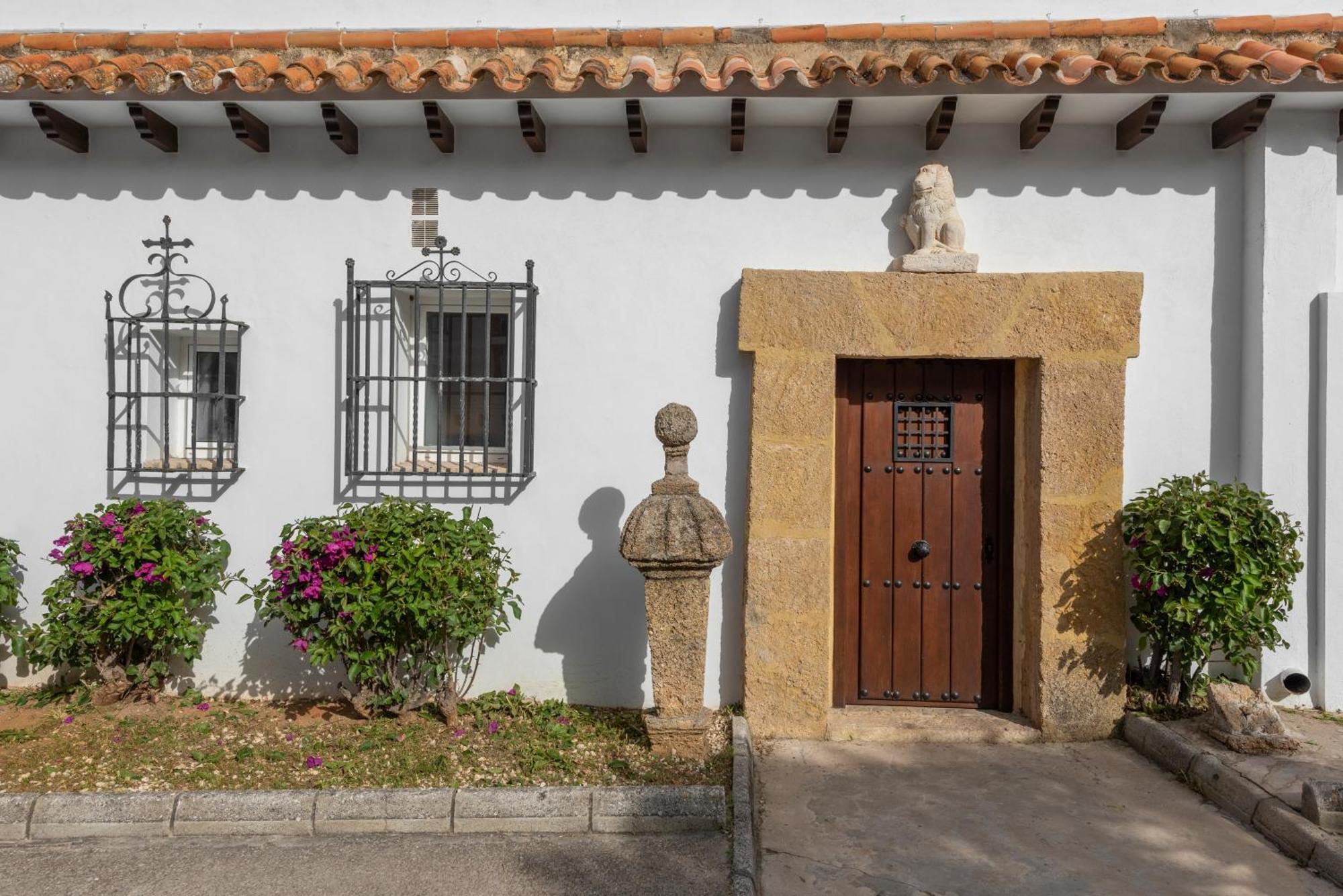 Suites Cortijo Fontanilla Conil De La Frontera Exterior photo